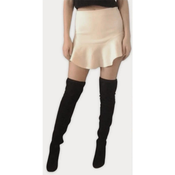 Zara Pull On High Waisted Ruffle Trim Flared Mini Skirt Cream Women's Size XS - Picture 1 of 5